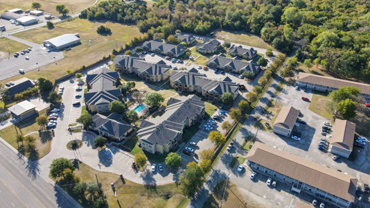 Churchill-Commerce 02